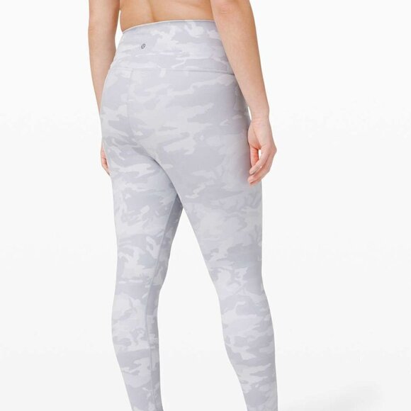 Lululemon Wunder Under High-Rise Tight 25" *Luxtreme Camo - Picture 3 of 14